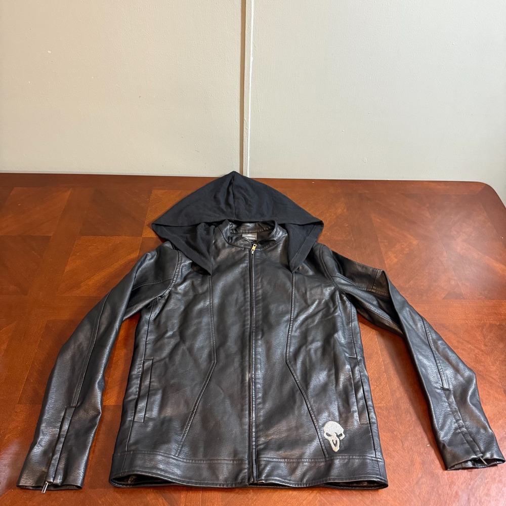 Overwatch Reaper Our Universe Faux Leather Hooded Jacket Men's‎ Small Black